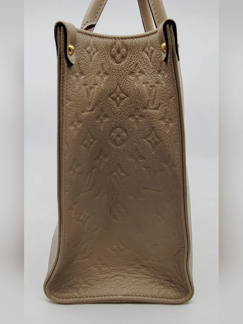 Louis Vuitton ➡️louis vuitton